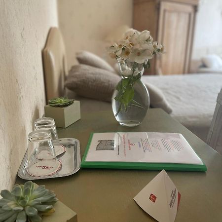 Hotel De La Sologne Beaugency Buitenkant foto