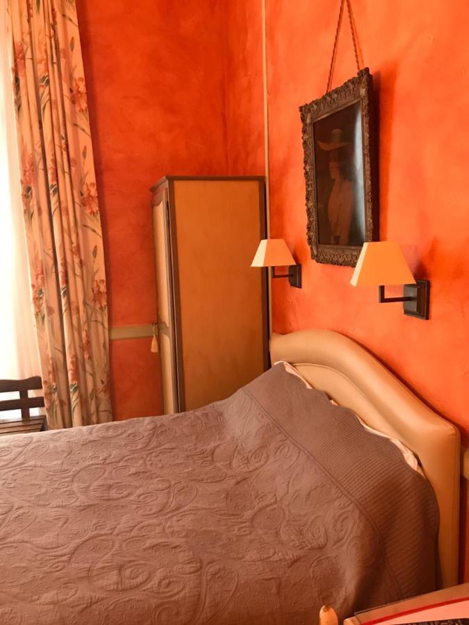 Hotel De La Sologne Beaugency Buitenkant foto